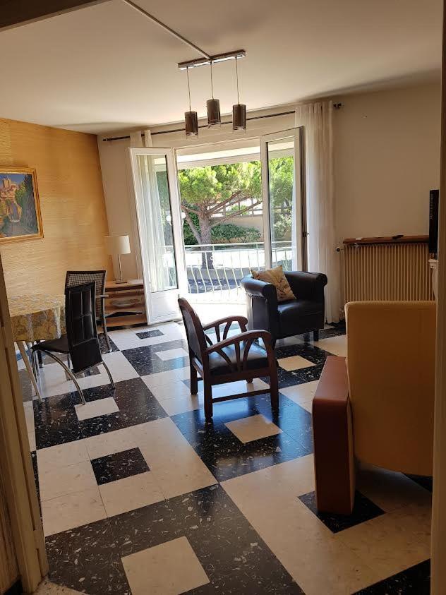 City Break Apartment Нарбон Екстериор снимка